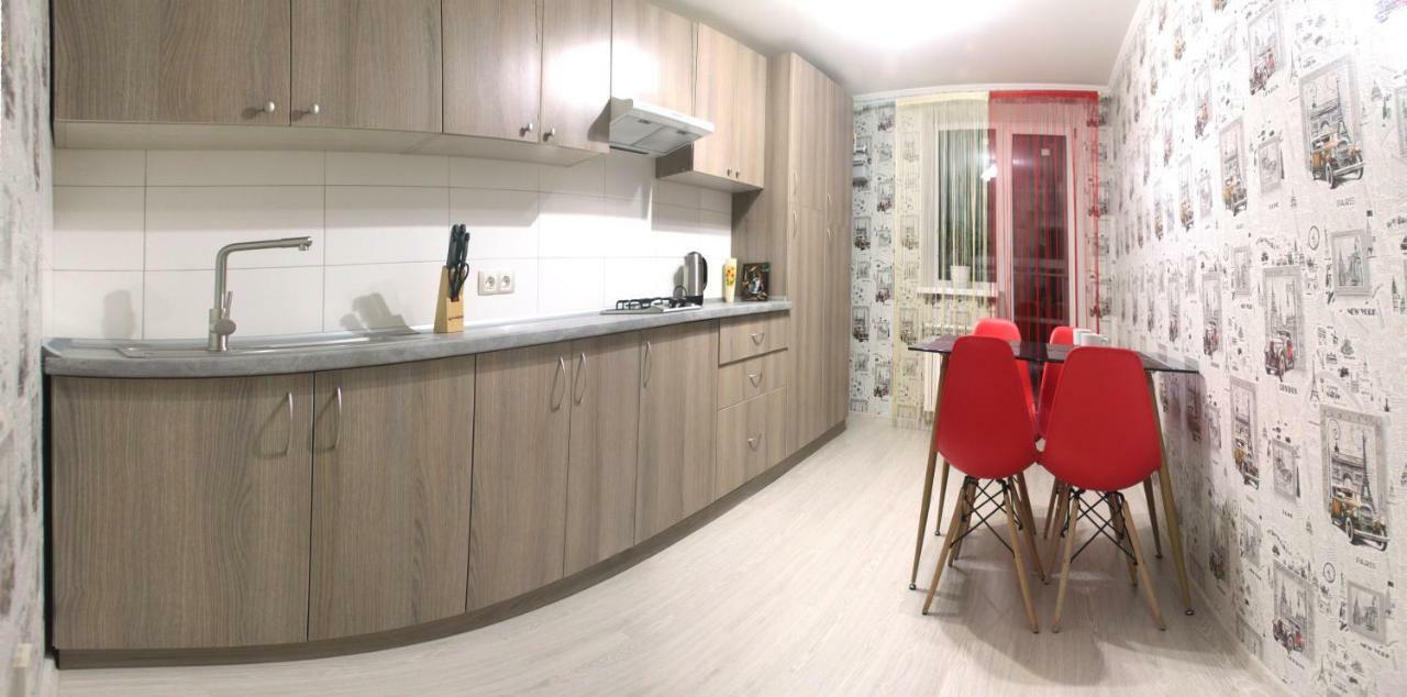 Standard Plus Apartment โปลตาวา ภายนอก รูปภาพ