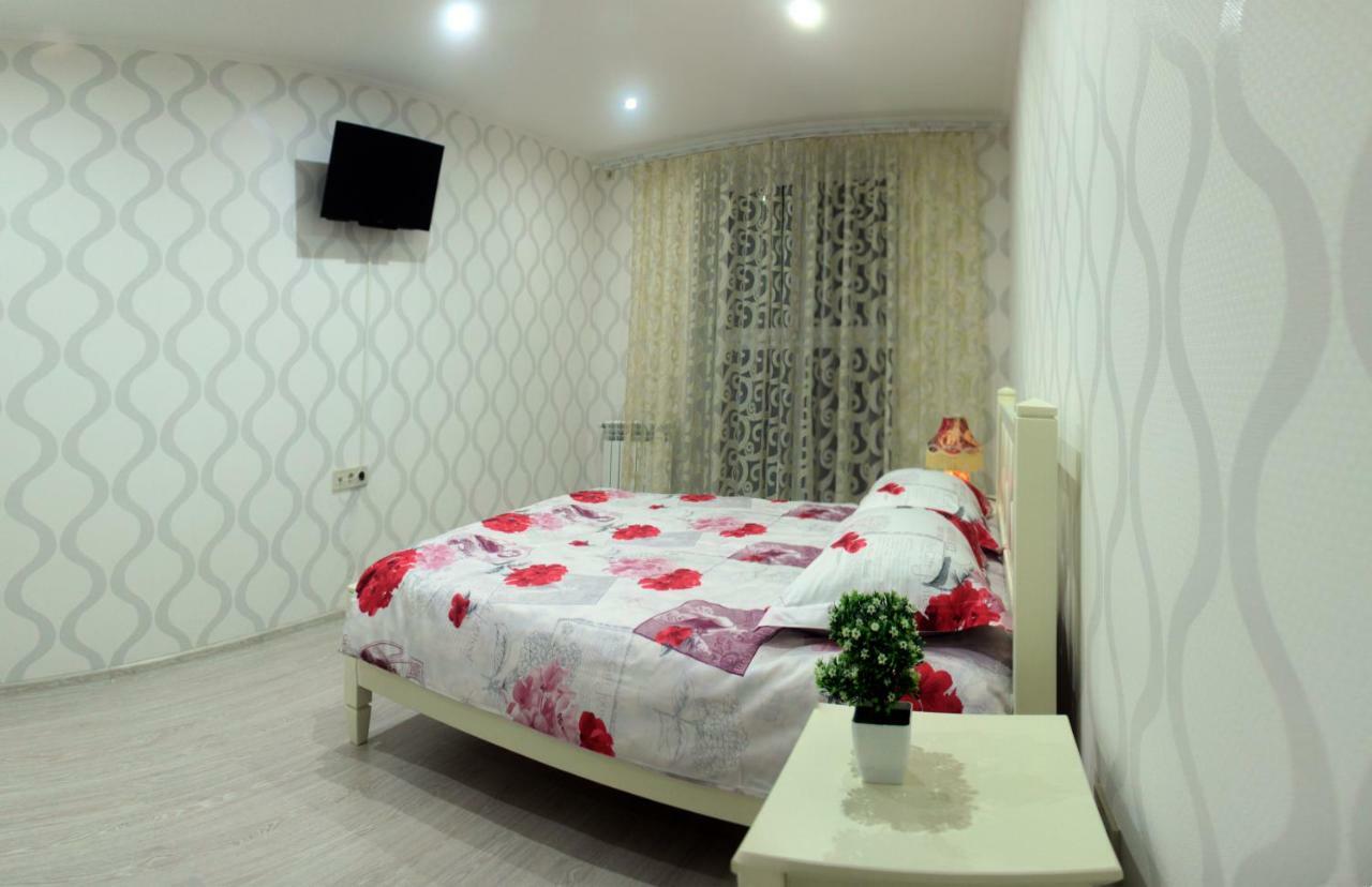 Standard Plus Apartment โปลตาวา ภายนอก รูปภาพ